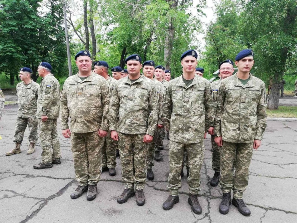 Українські захисники. Серед них южноукраїнець Денис Кравченко