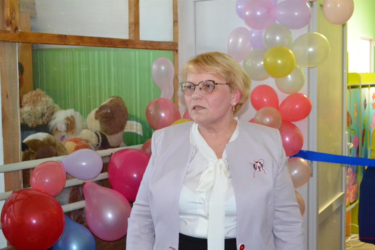 Директорка Іванівської гімназії Людмила Захарченко