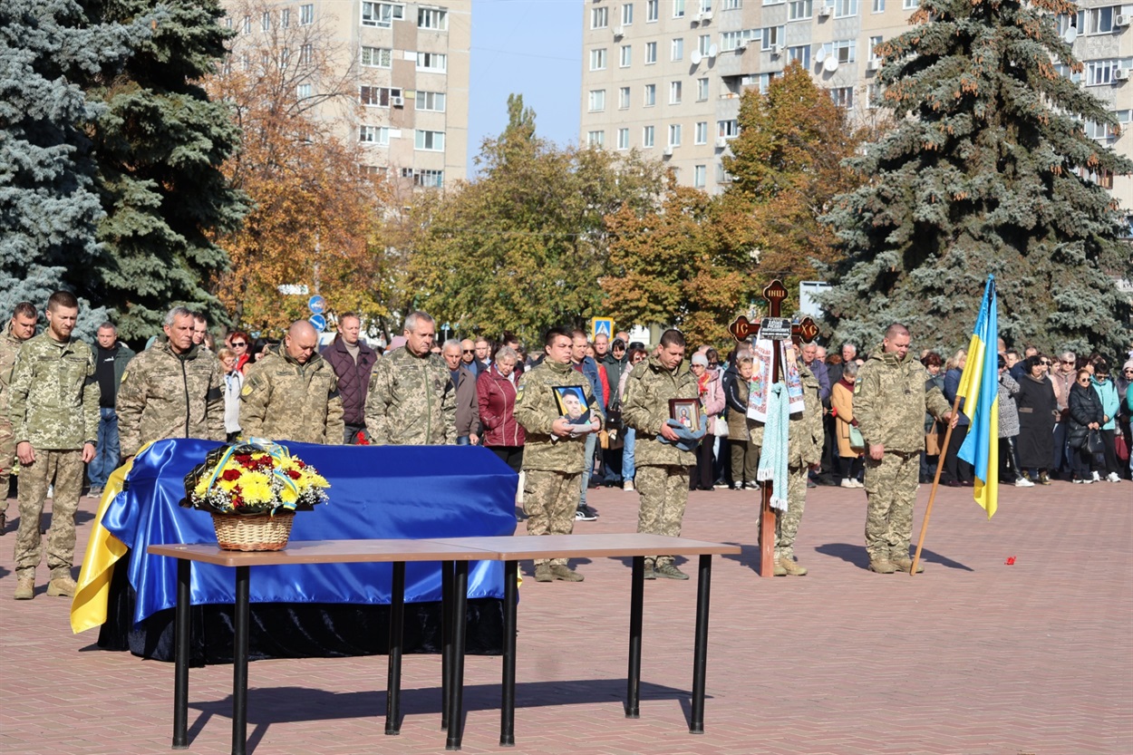 Пам'ять загиблого Героя вшанували хвилиною мовчання