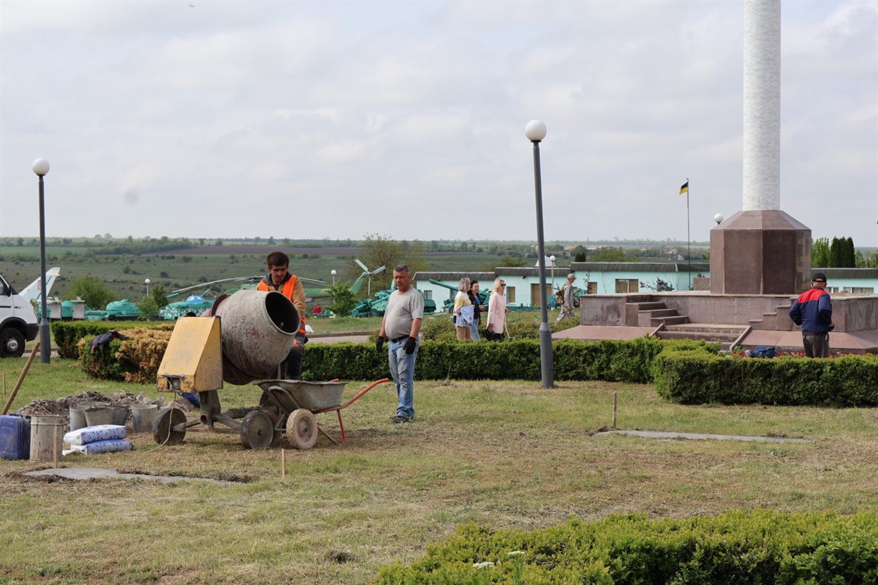 Основи під пам’ятні знаки воїнам Другої світової війни
