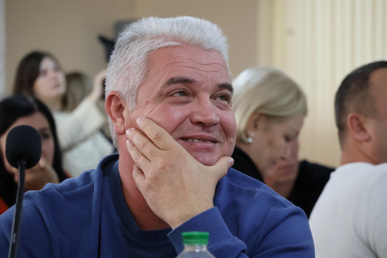 Дмитро Мірошник на цій сесії має підтримку депутатів.