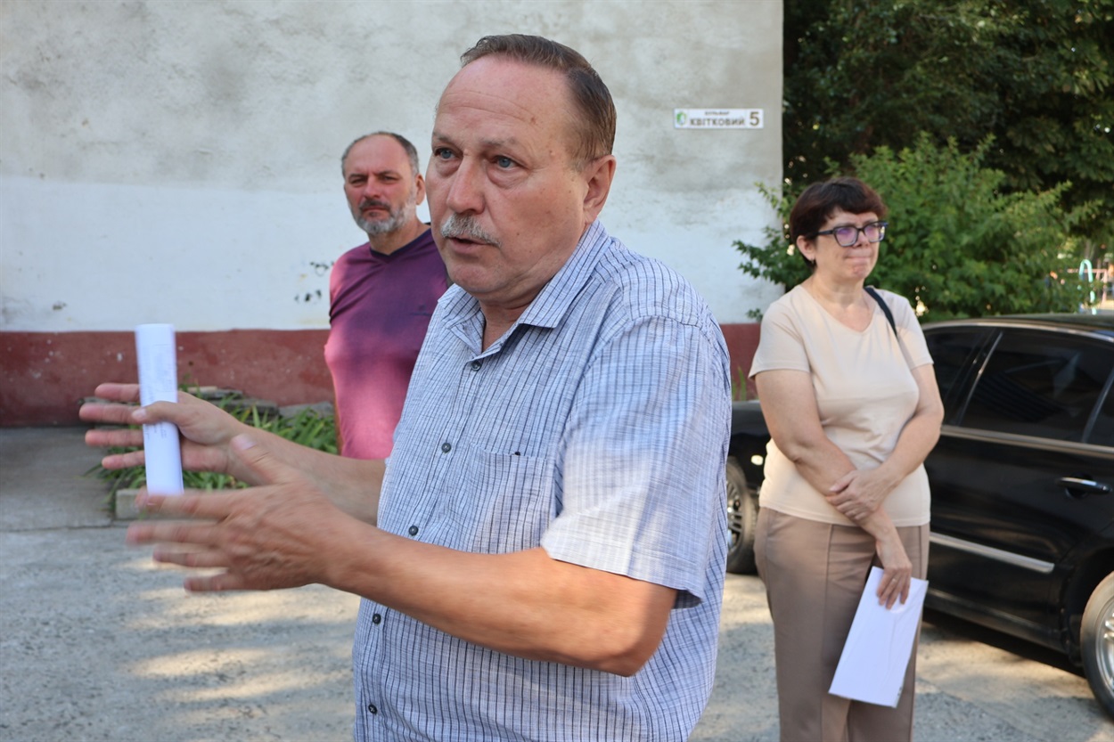 Юрій Сінчук.