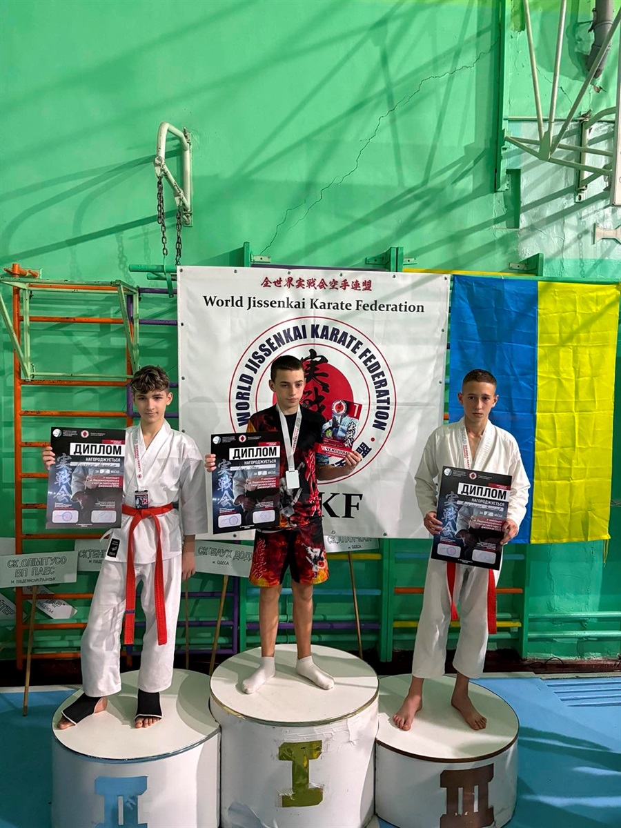 Чемпіонат з контактного карате Jissenkai у Південноукраїнську об'єднав 12 клубів і 170 учасників