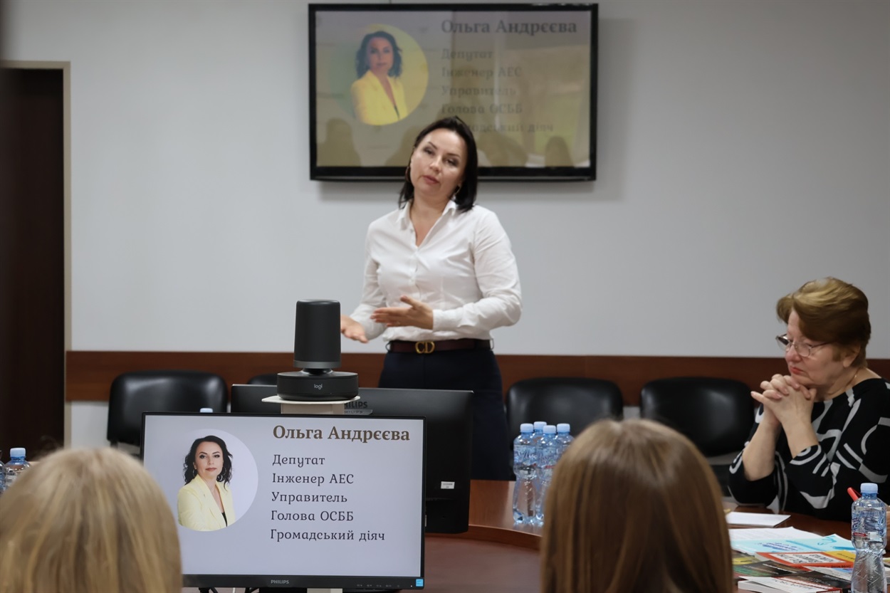 Ольга Андрєєва переїхала Нетішина до Південноукраїнська  та полюбила це місто. 