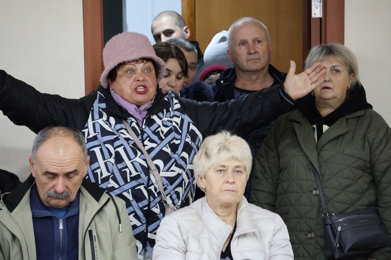 У Південноукраїнську містяни вимагають відповідей від влади щодо відключень світла