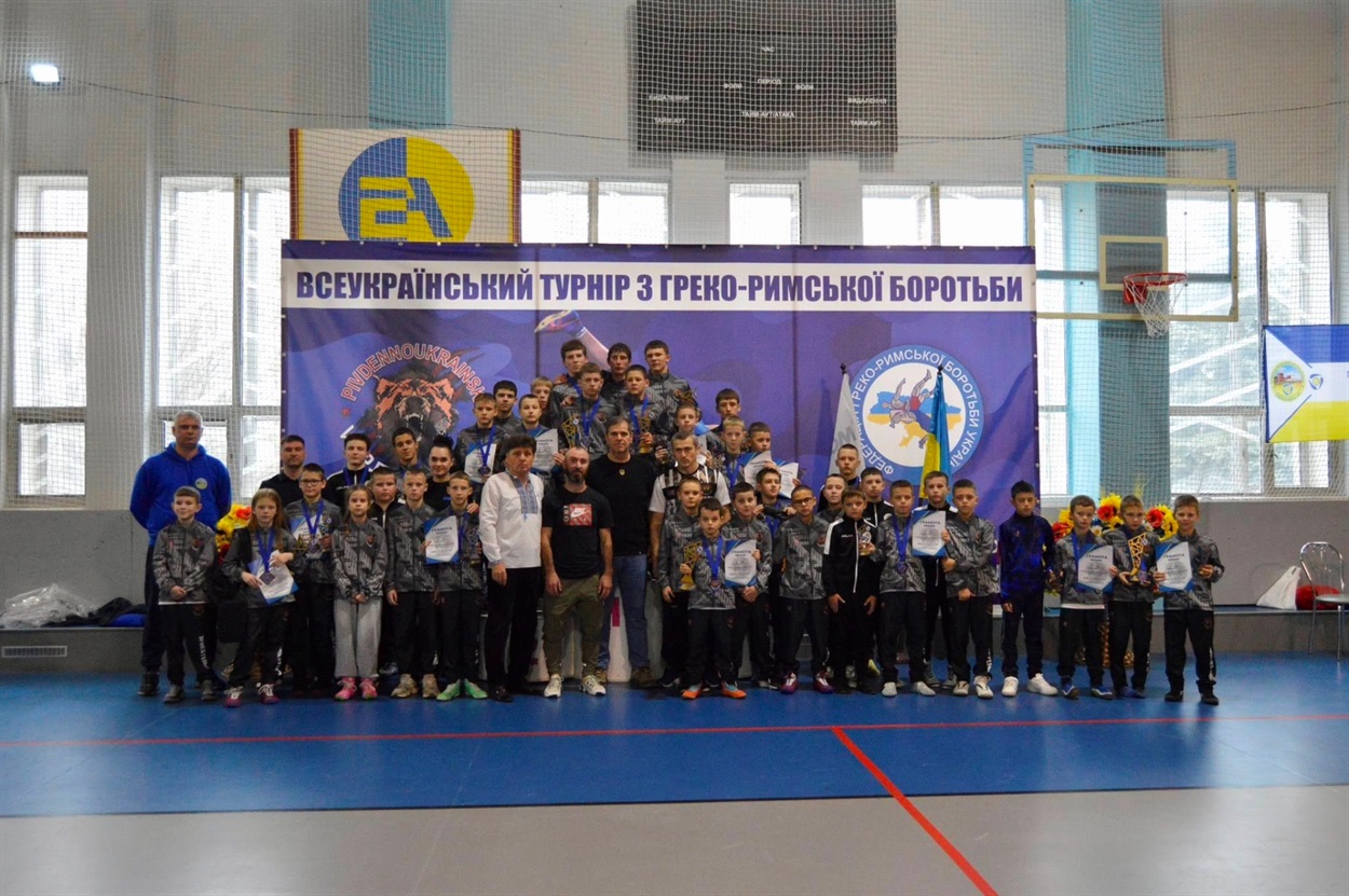 Два дні боротьби та драйву: юні спортсмени змагалися у Південноукраїнську на призи Енергоатома