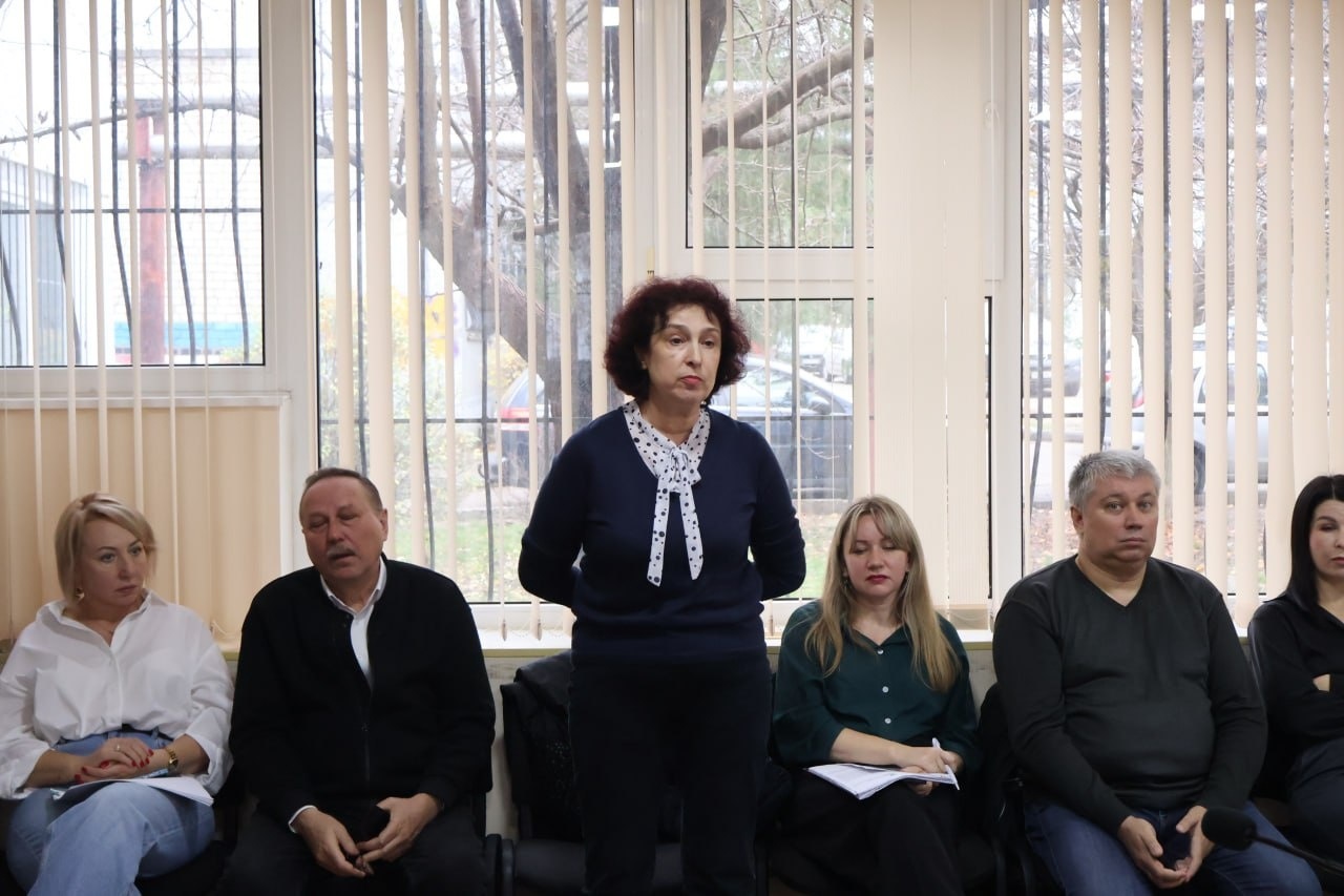 Премію мерові не знизили, заступника не поновили, до Кабміну звернулися: 65 сесія – остання частина