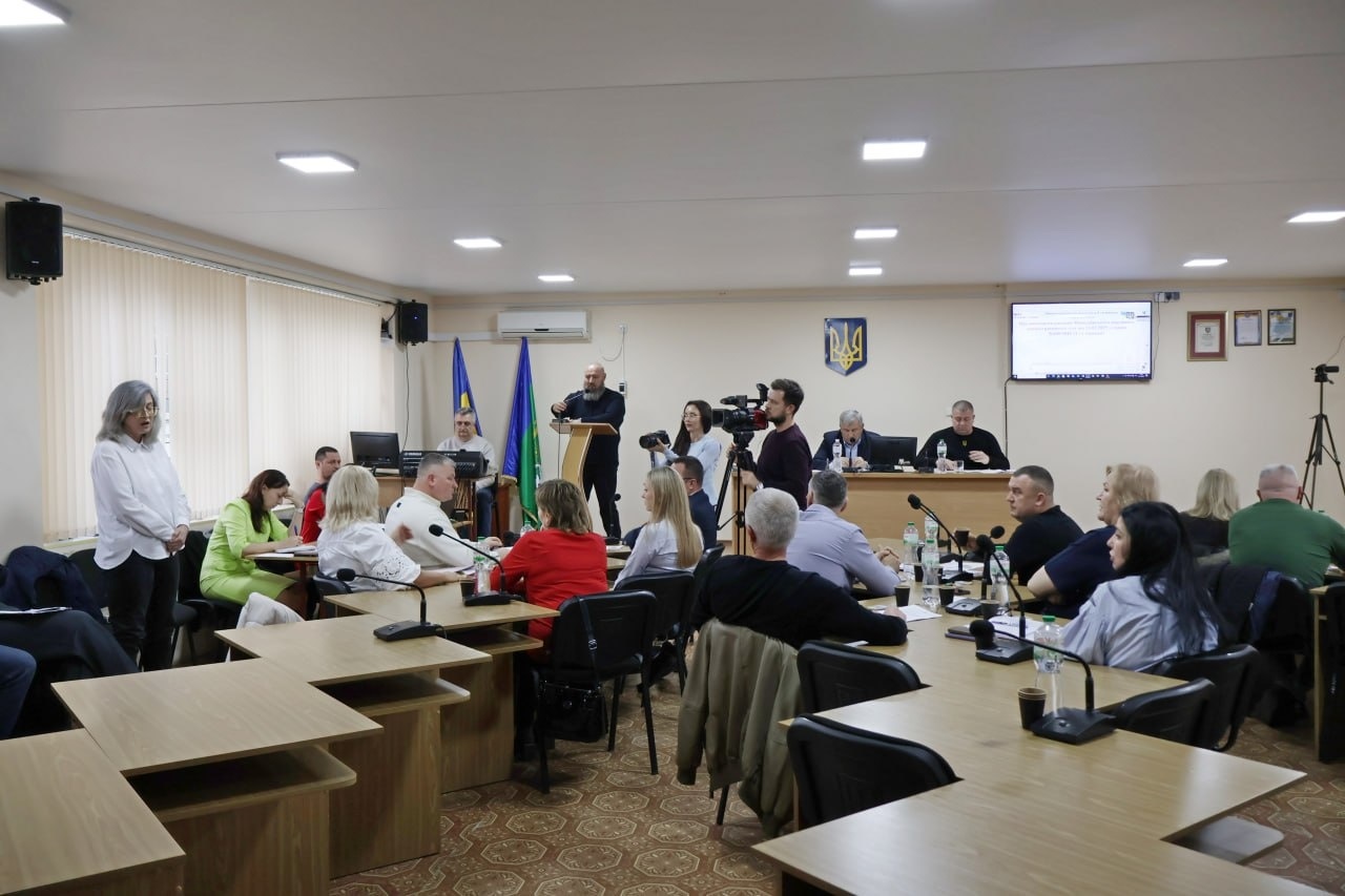 Премію мерові не знизили, заступника не поновили, до Кабміну звернулися: 65 сесія – остання частина