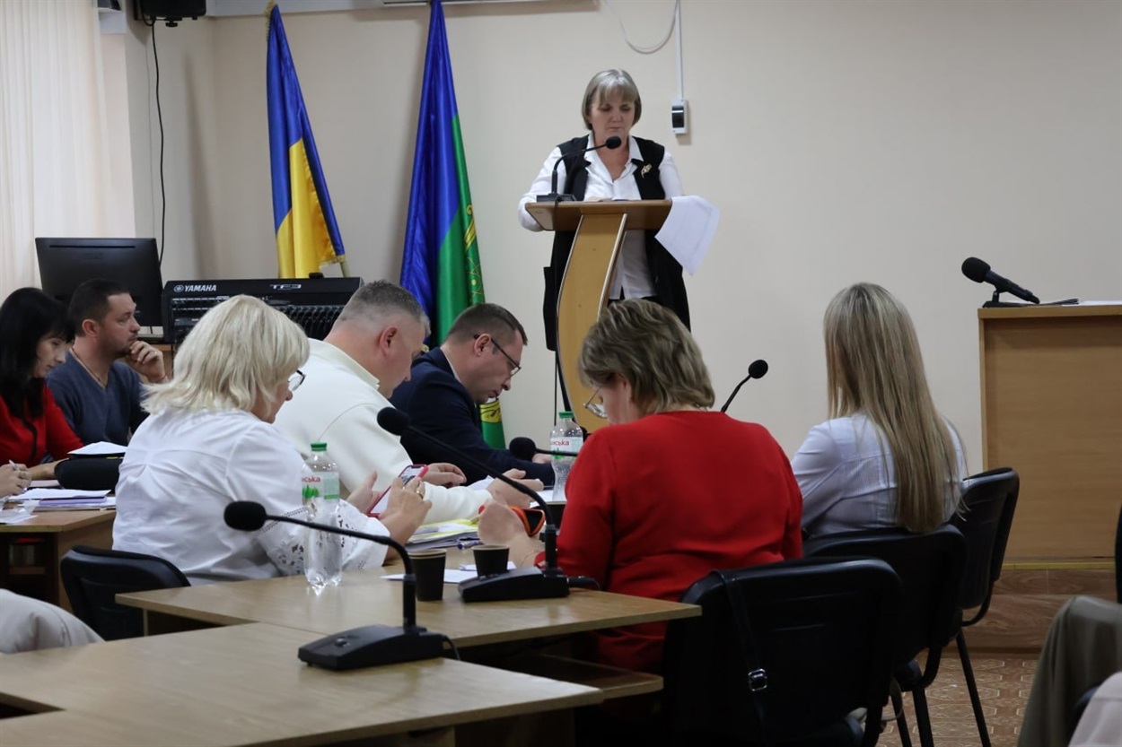 Доповідає Тетяна Гончарова - начальниця фінансового управління.