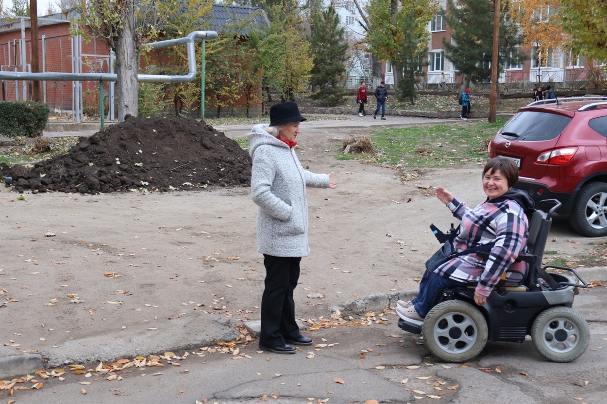2024 рік: Людмила Горняк та Альона Новікова нарікають на відсутність доступу на територію. 