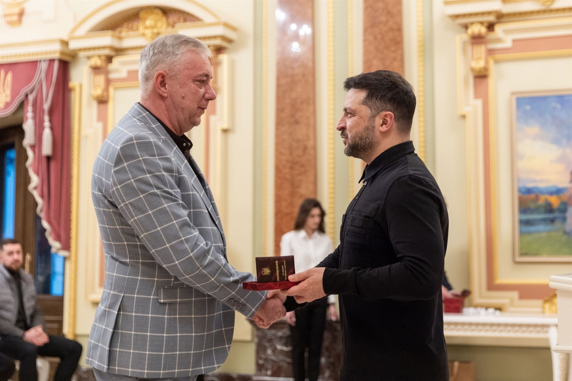 Президент України відзначив Південноукраїнських атомників державними нагородами