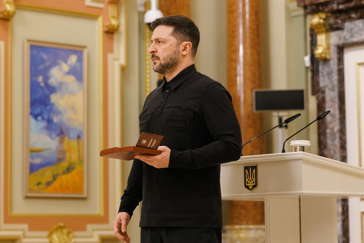 Президент України відзначив Південноукраїнських атомників державними нагородами