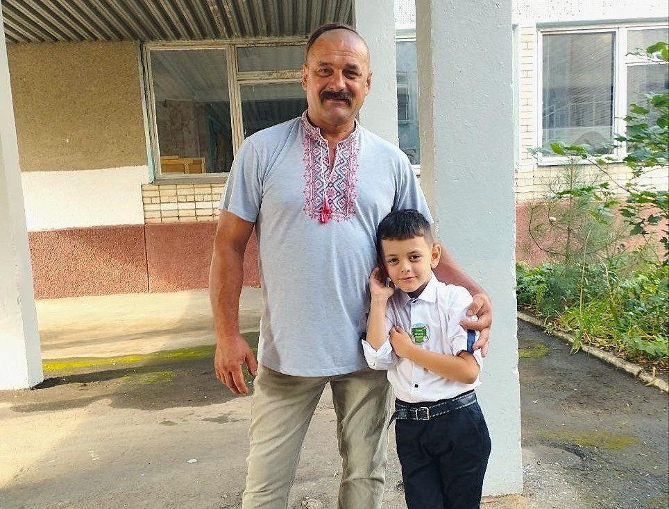 Анатолій Толкач з онуком Тимуром.