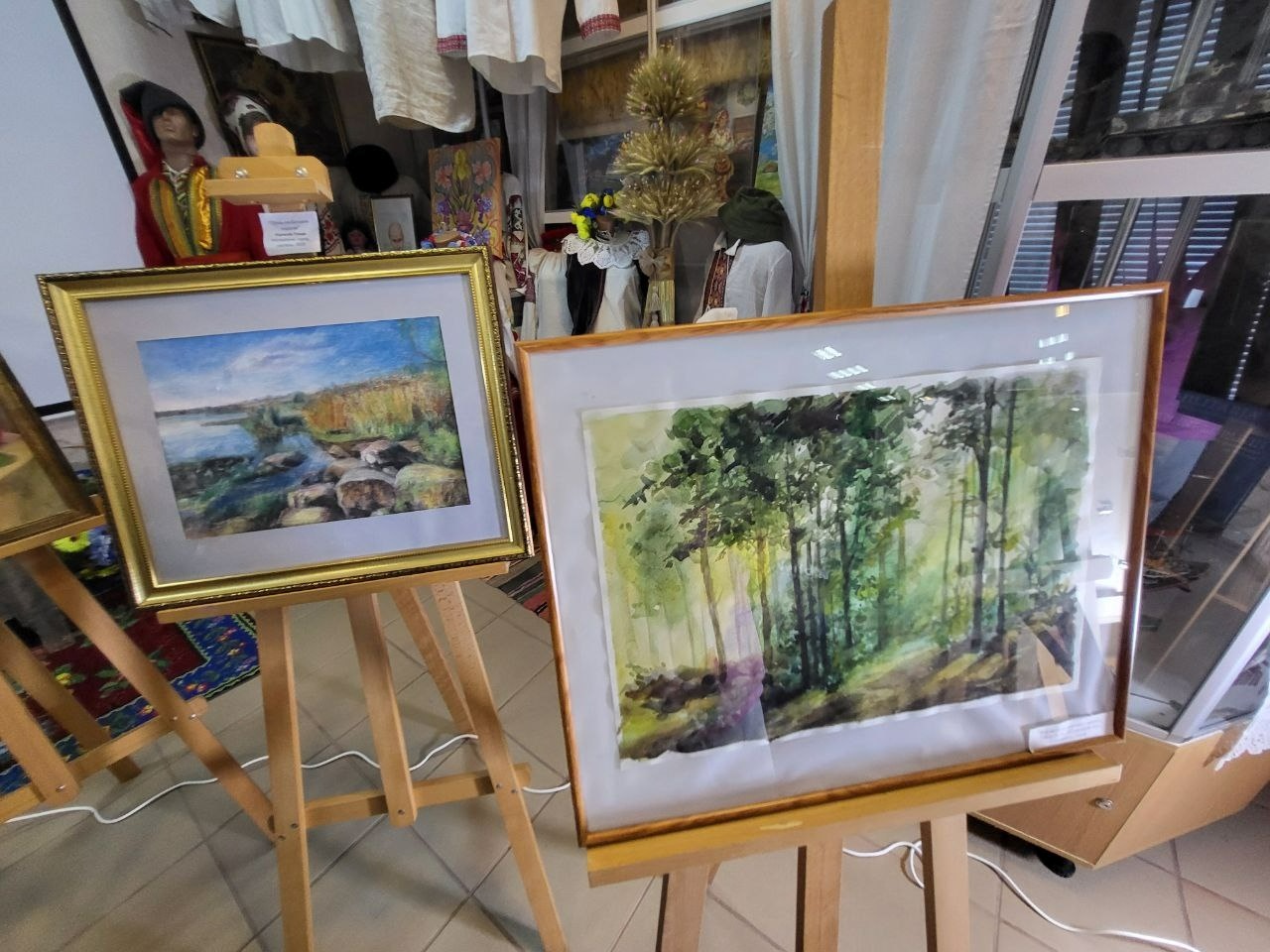 Мова барв – мова душі Наталії Токар, художниці з Південноукраїнська. Фоторепортаж