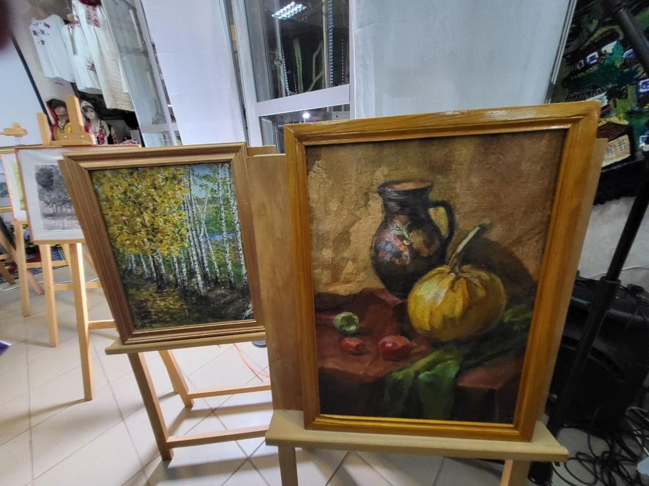 Мова барв – мова душі Наталії Токар, художниці з Південноукраїнська. Фоторепортаж