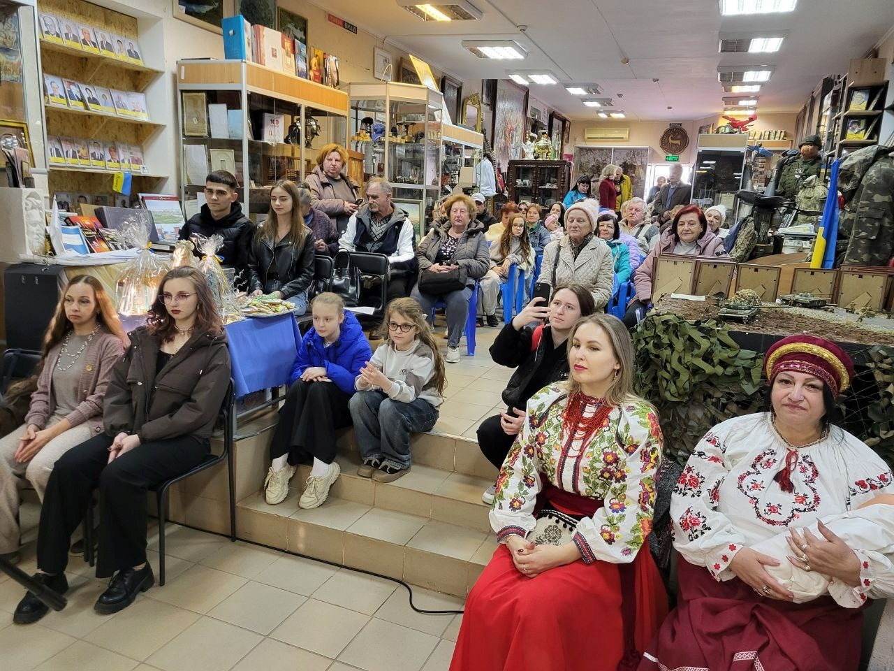 Живе слово Кобзаря у барвах сьогодення. Унікальна виставка картин у музеї Південноукраїнс