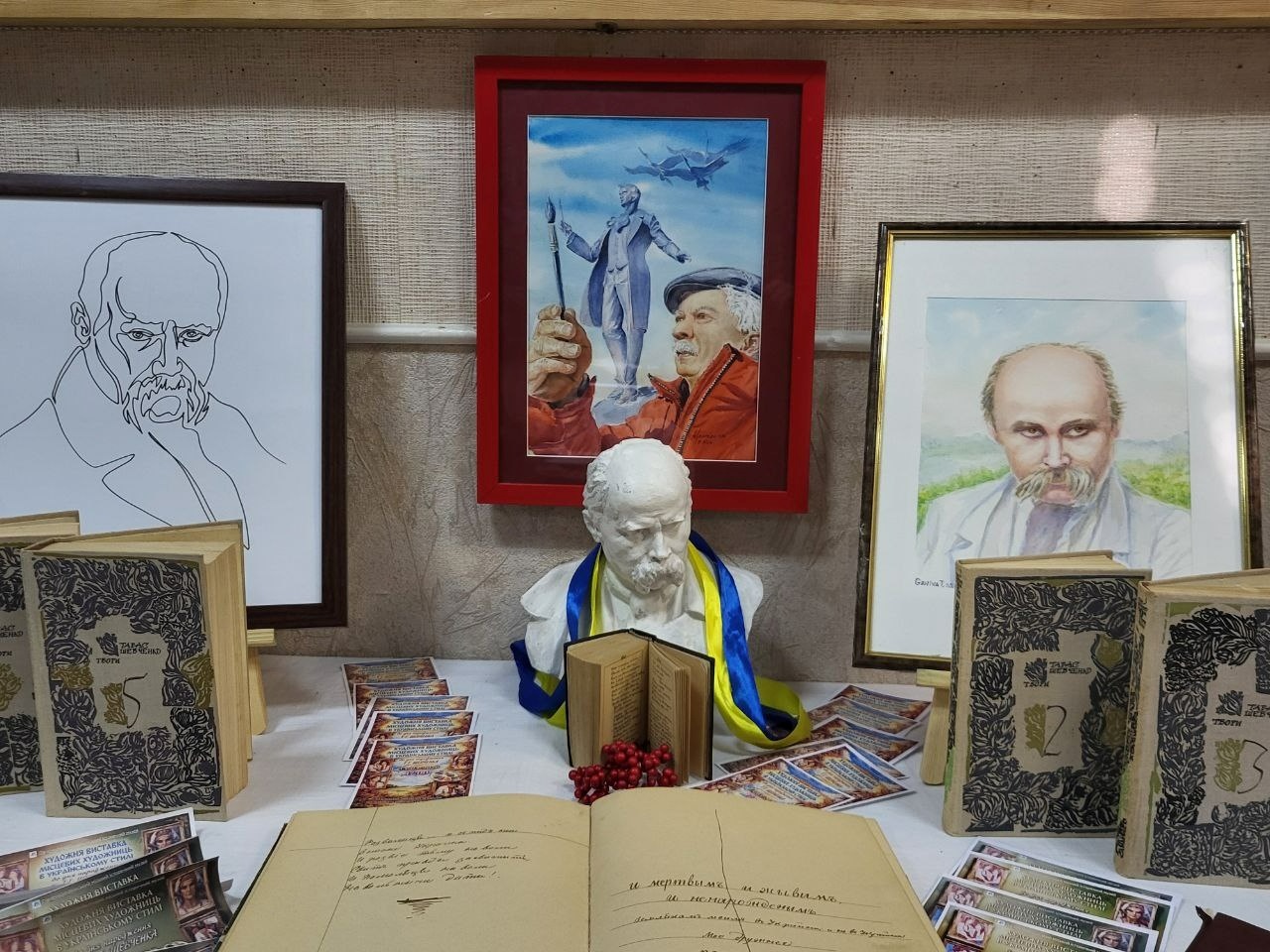 Живе слово Кобзаря у барвах сьогодення. Унікальна виставка картин у музеї Південноукраїнс