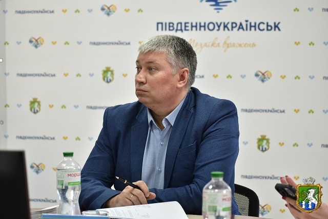 Згідно з розподілом обов'язків, перший заступник міського голови Микола Покрова координує роботу КП ЖЕО і КП СКГ.