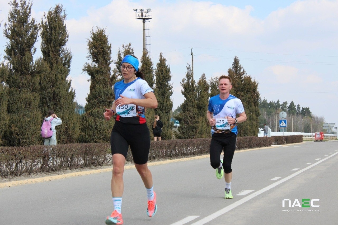 Спортивний десант у Нетішині: 15 працівників ПАЕС здобули 8 індивідуальних нагород