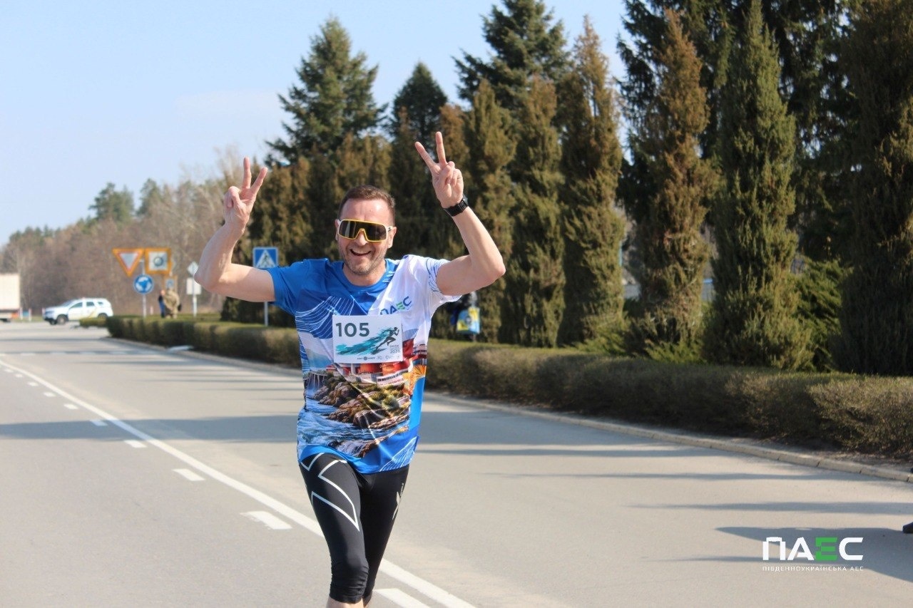 Спортивний десант у Нетішині: 15 працівників ПАЕС здобули 8 індивідуальних нагород