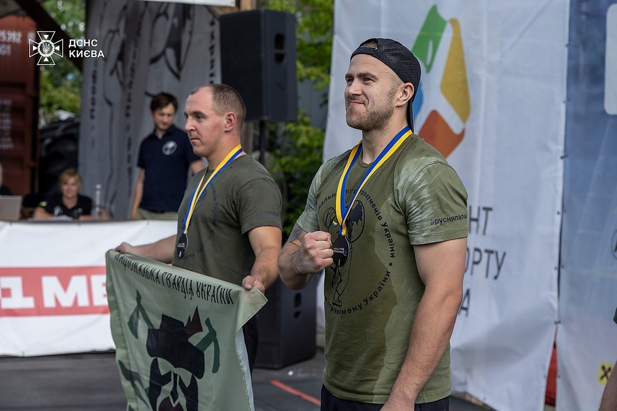 Руслан Данилюк – пожежний-рятувальник та спортсмен із Південноукраїнська про роботу та життя. Відео