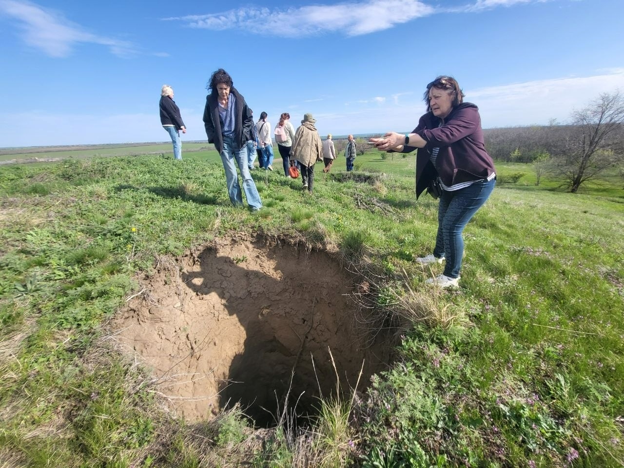 Як виглядають доісторичні споруди під Південноукраїнськом? Перша публічна екскурсія