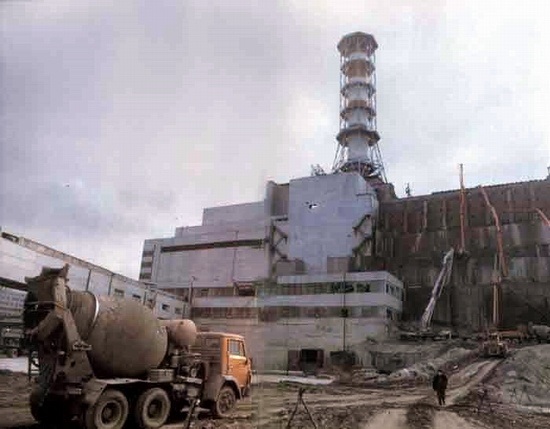 Бетонозмішувач біля Чорнобильської АЕС