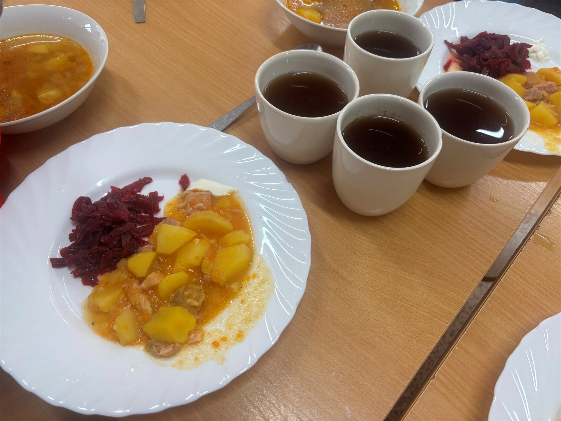 Запіканка — топ, риба — ні: смаки учнів ліцею №4 у Південноукраїнську