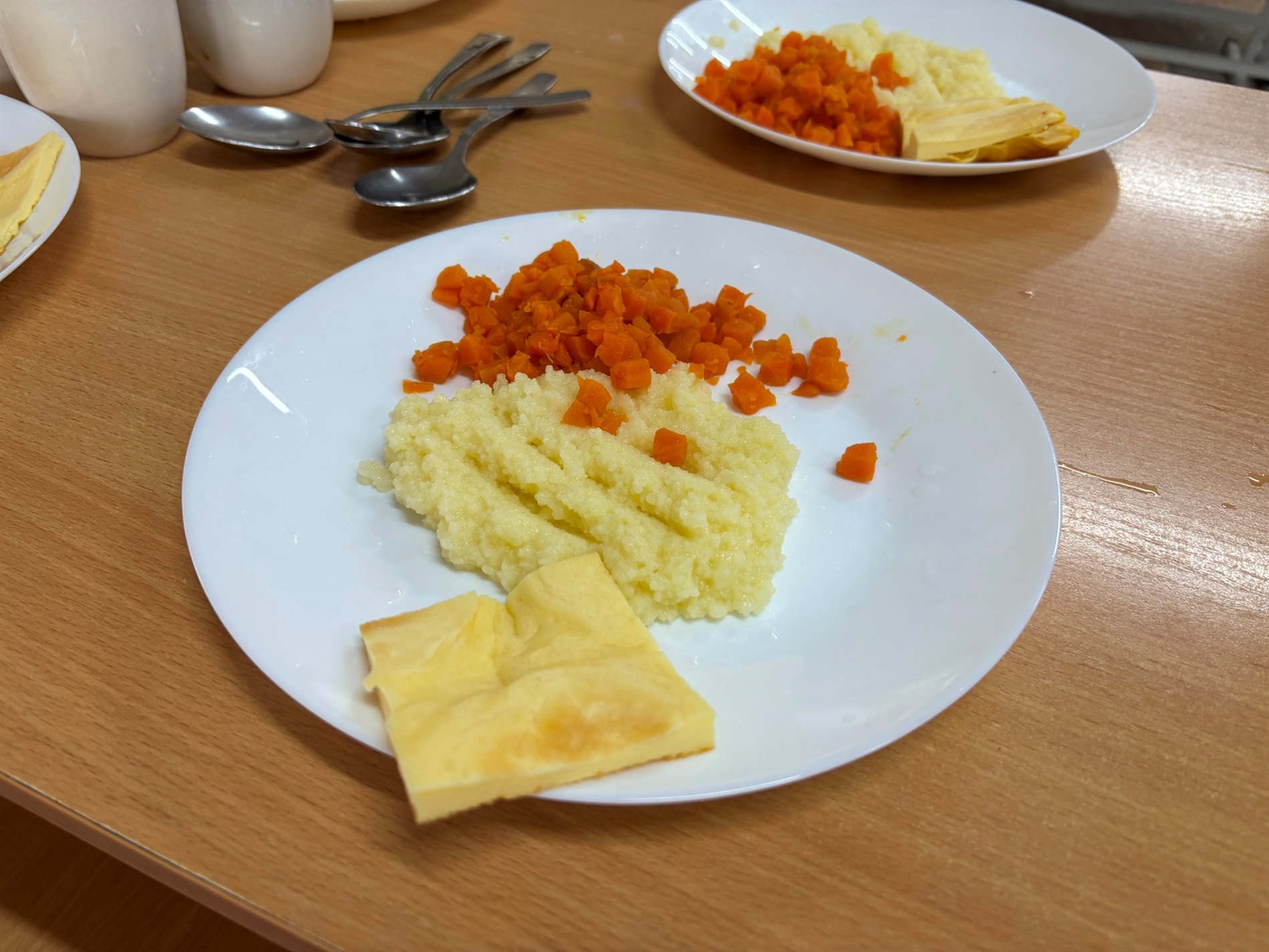 Запіканка — топ, риба — ні: смаки учнів ліцею №4 у Південноукраїнську