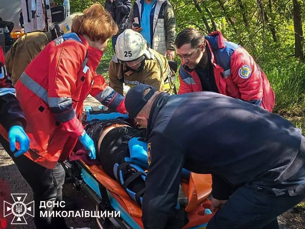 Аварія в Південноукраїнській громаді: троє поранених і розбита Audi