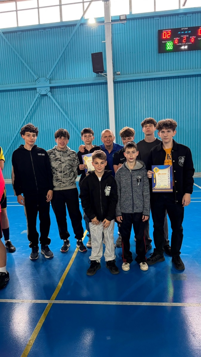 Південноукраїнські спортсмени віцечемпіони області з футзалу