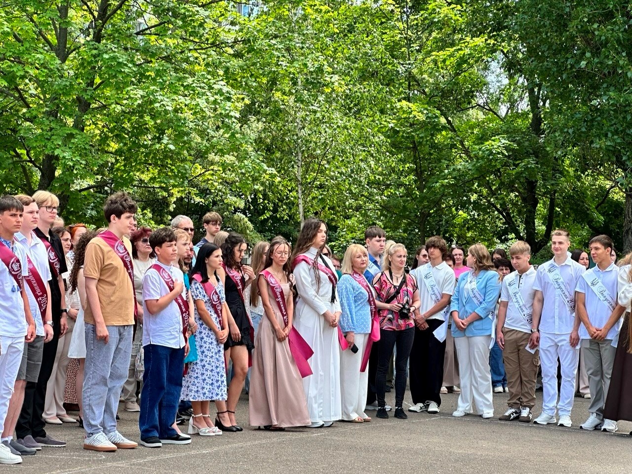 Дев’ятикласники Південноукраїнської громади прощалися зі школою. Добірка світлин із випускних