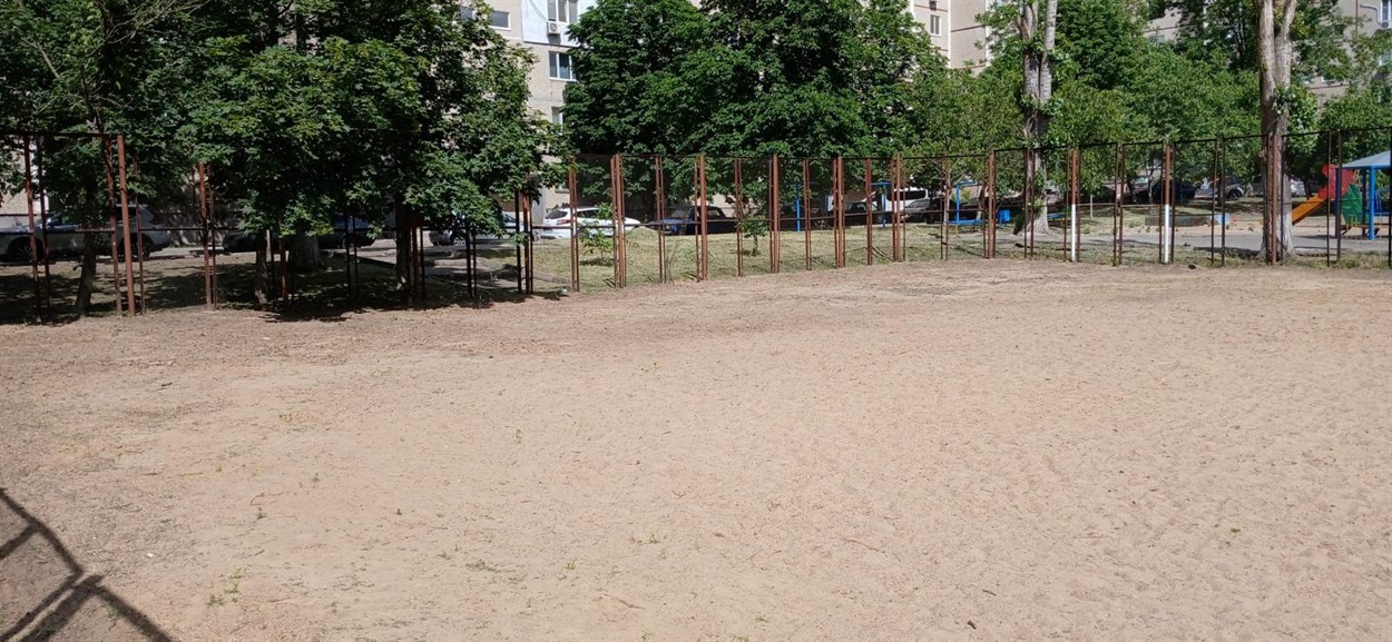 Майданчик без бур'янів