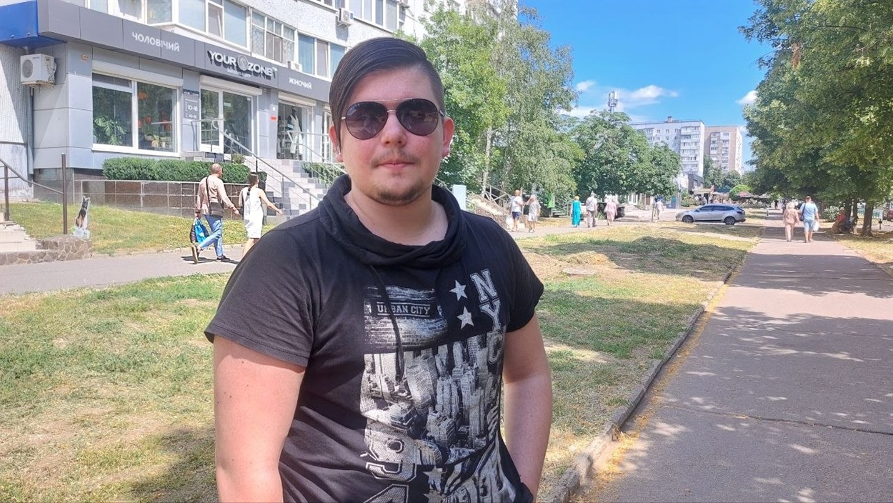 Опитування у Південноукраїнську.