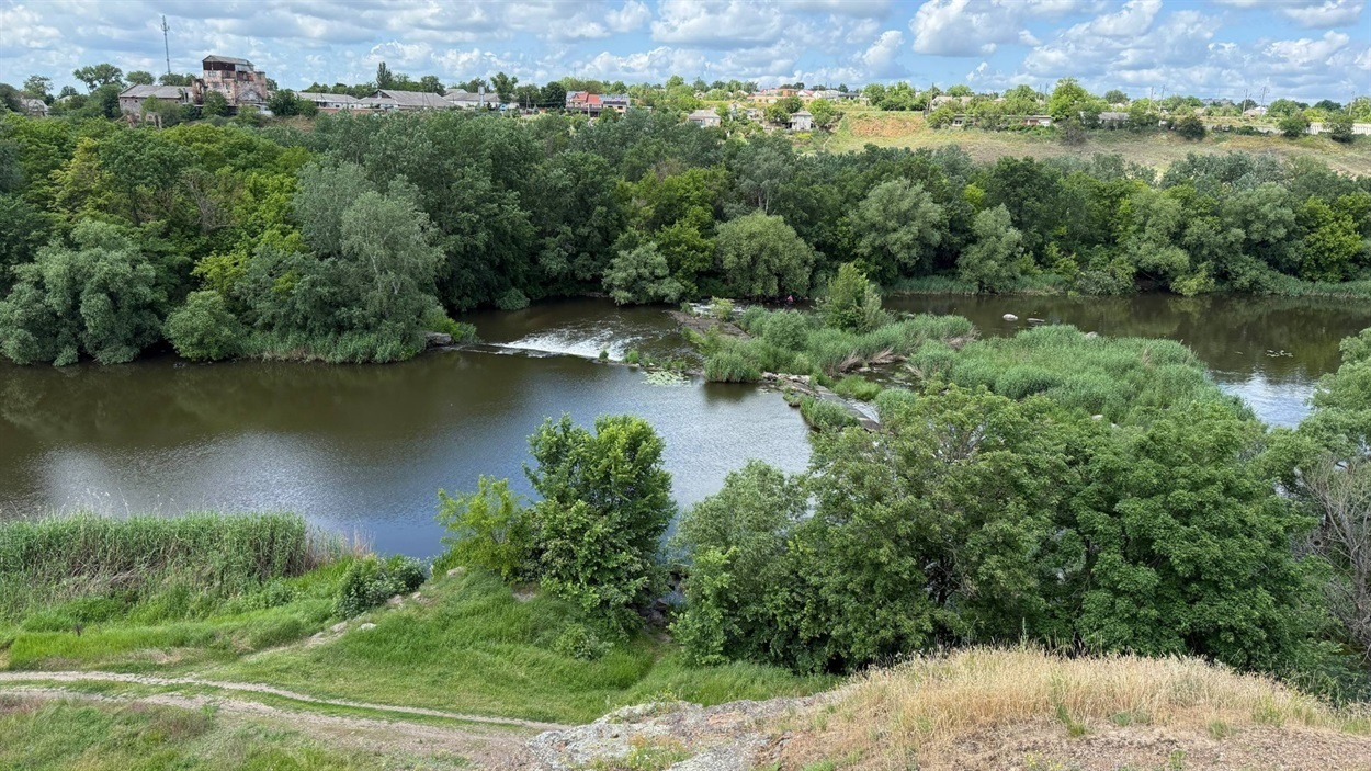 Береги Південного Бугу без сміття: Гард.City просить підтримати важливу петицію