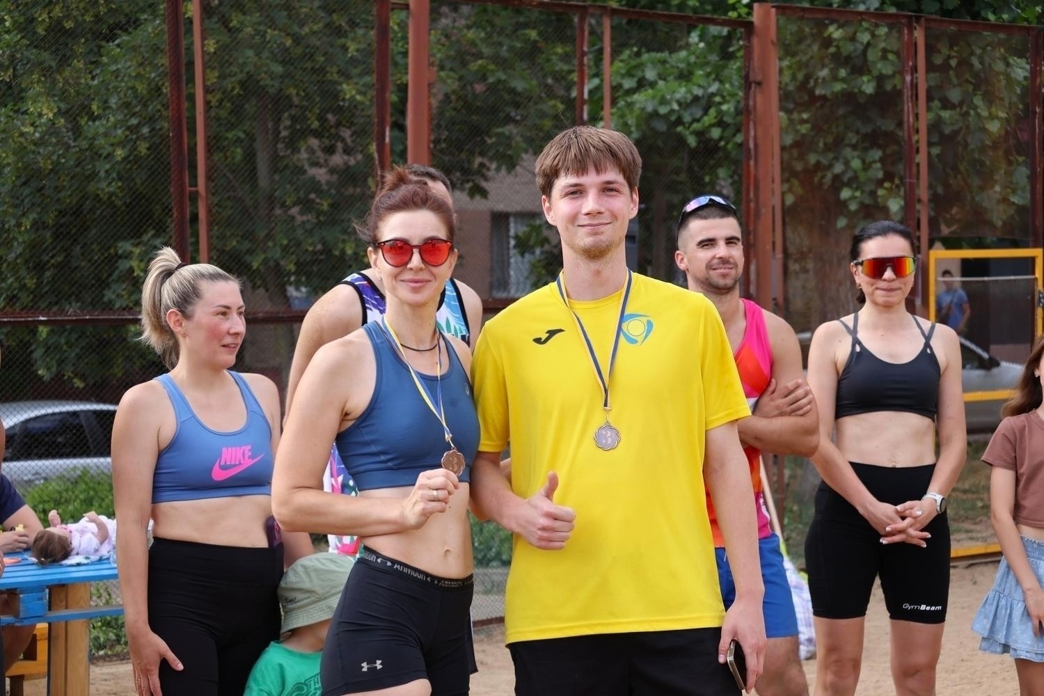 Самі зробили, самі відкрили: у Південноукраїнську волейболісти відновили майданчик