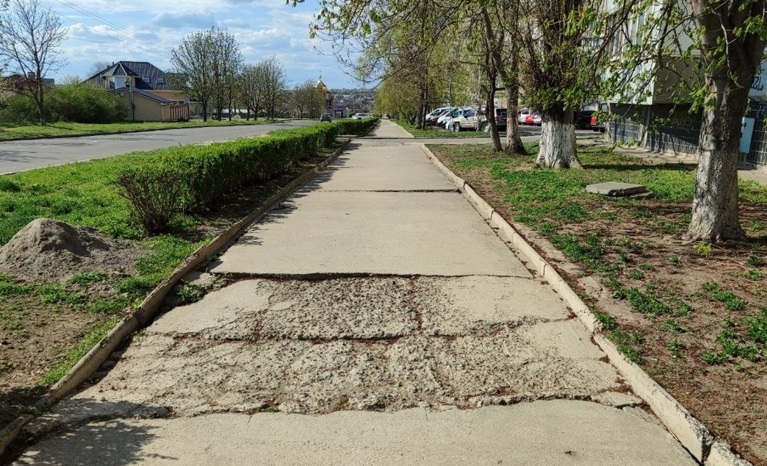 Квітень 2021 року