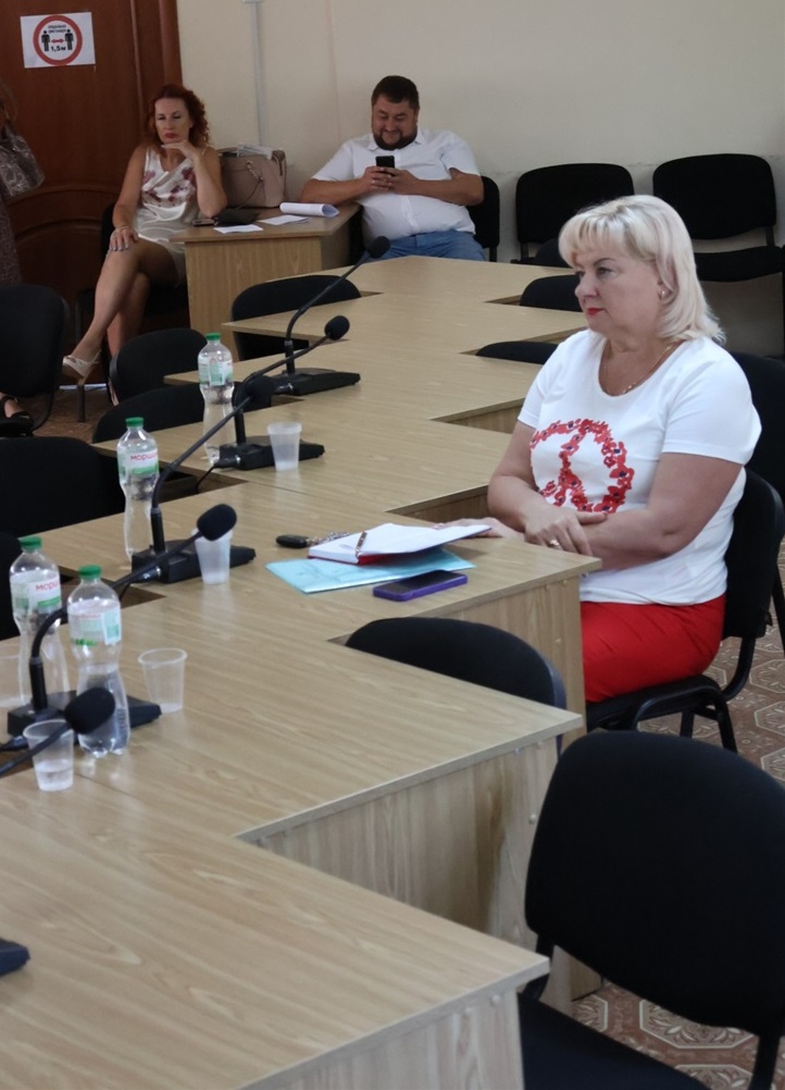З фракції "Слуга народу" на 38 сесії залишилася лише Лідія Паламарчук