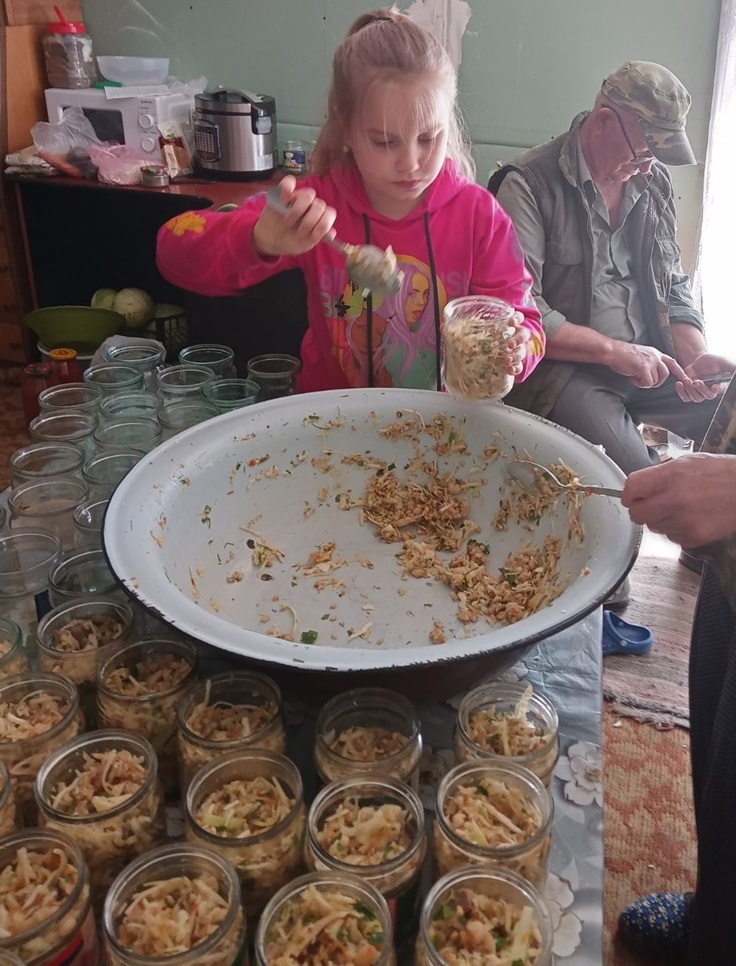 Молодше й старше покоління - разом