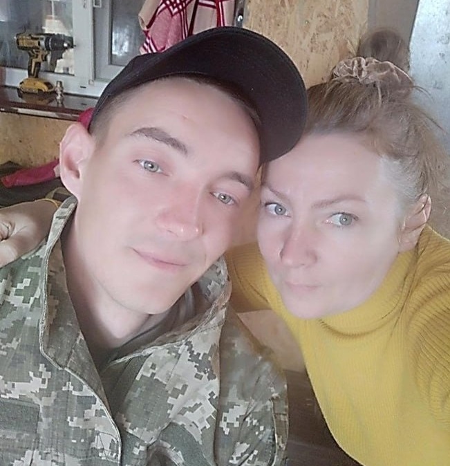 Микита Літвиненко з мамою Ларисою.