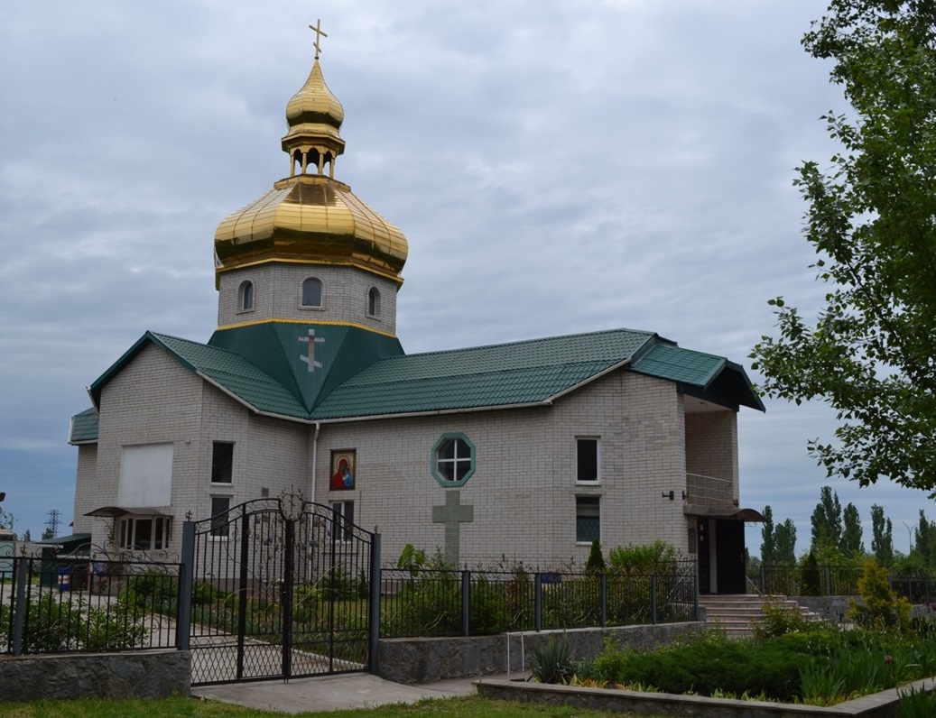 Храм Святих Першоапостольних Петра і Павла (ПЦУ) в Южноукраїньку