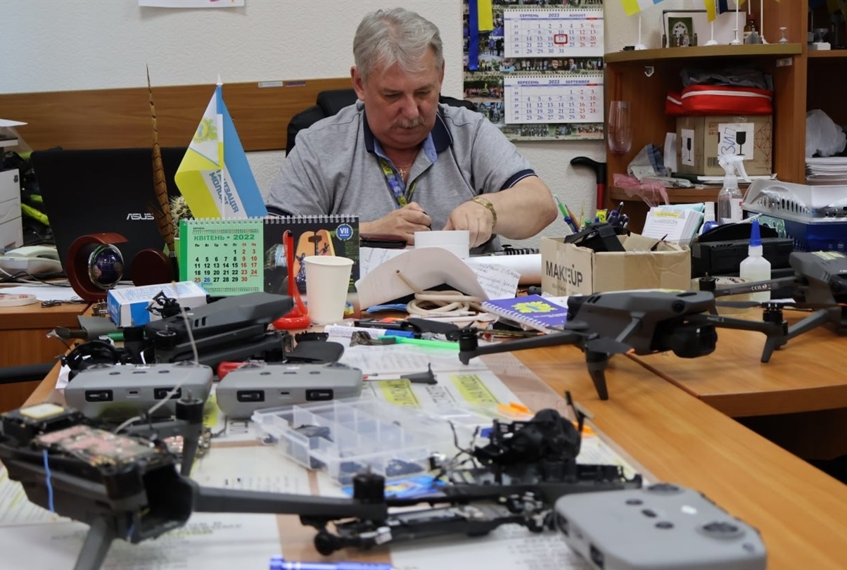 Валерій Макану за роботою
