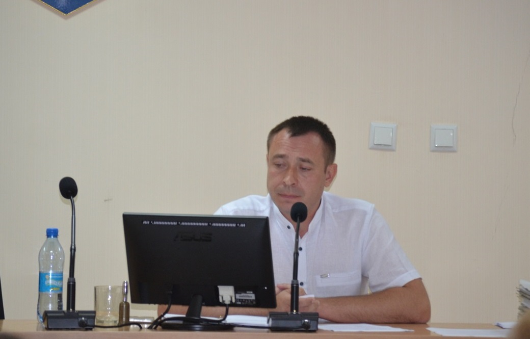 Секретар ради Олександр Акуленко.